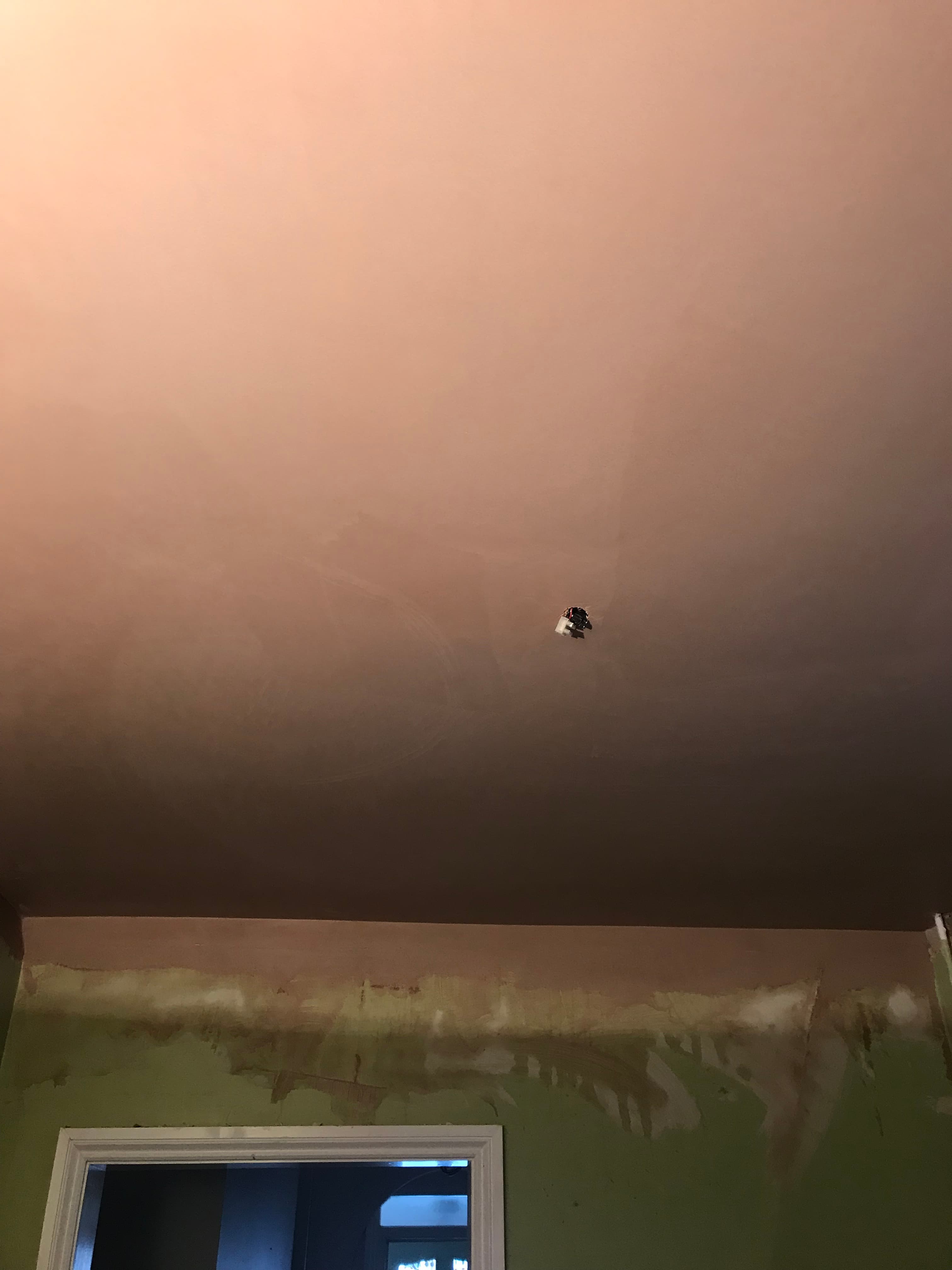 Skimming walls and ceilings - Image 21