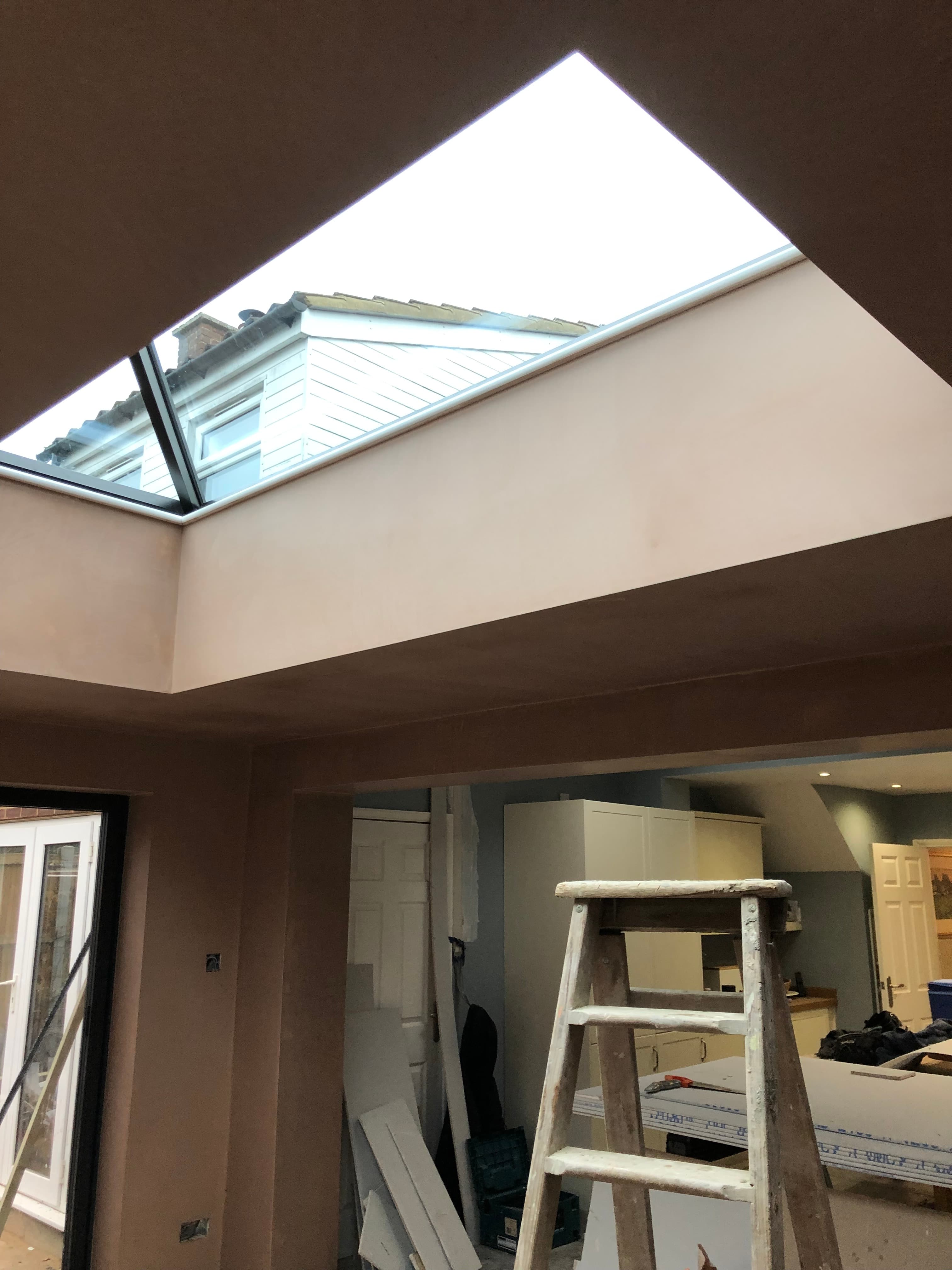 Skimming walls and ceilings - Image 48